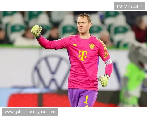 诺伊尔门将效率分析：当前赛季表现稳健的顶尖守门员探讨