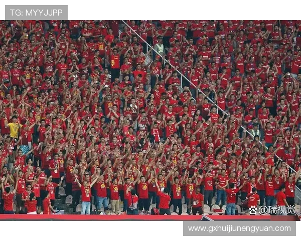 拜仁进攻套路解析：战术体系与近期实战表现