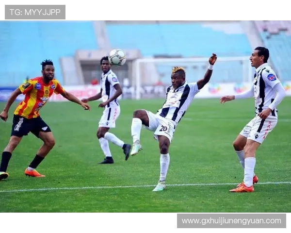 马里国家队当前阵容结构与战术体系分析