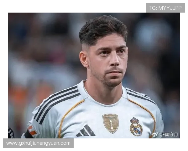 巴尔韦德西甲冠军赛季主力中场角色解析