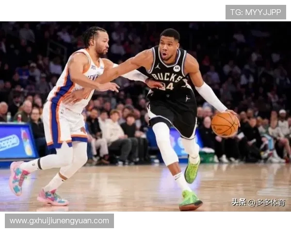 扬尼斯单打威胁胜约基奇，提升雄鹿进攻效率